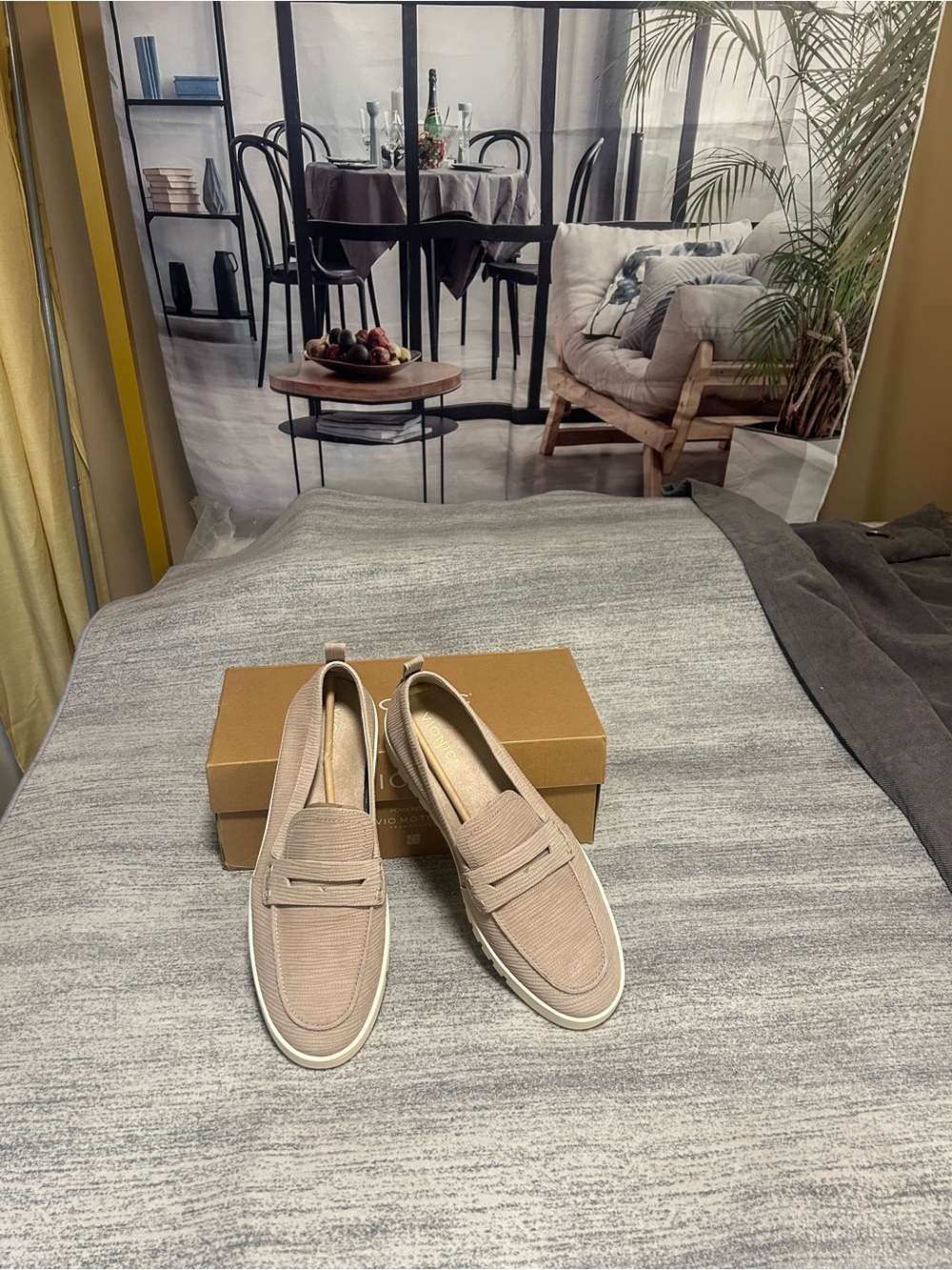 Vionic women Slip-On Loafers — Taupe Canvas